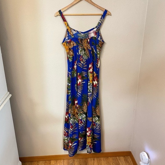 Serendipity Maui 100% Natural Rayon Tropical Maxi Dress Side Slits Luau Size M - Picture 5 of 12